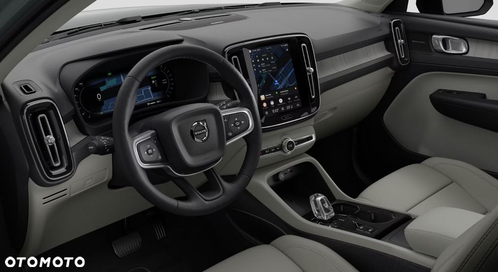 Volvo XC 40 B3 Plus Dark - 2