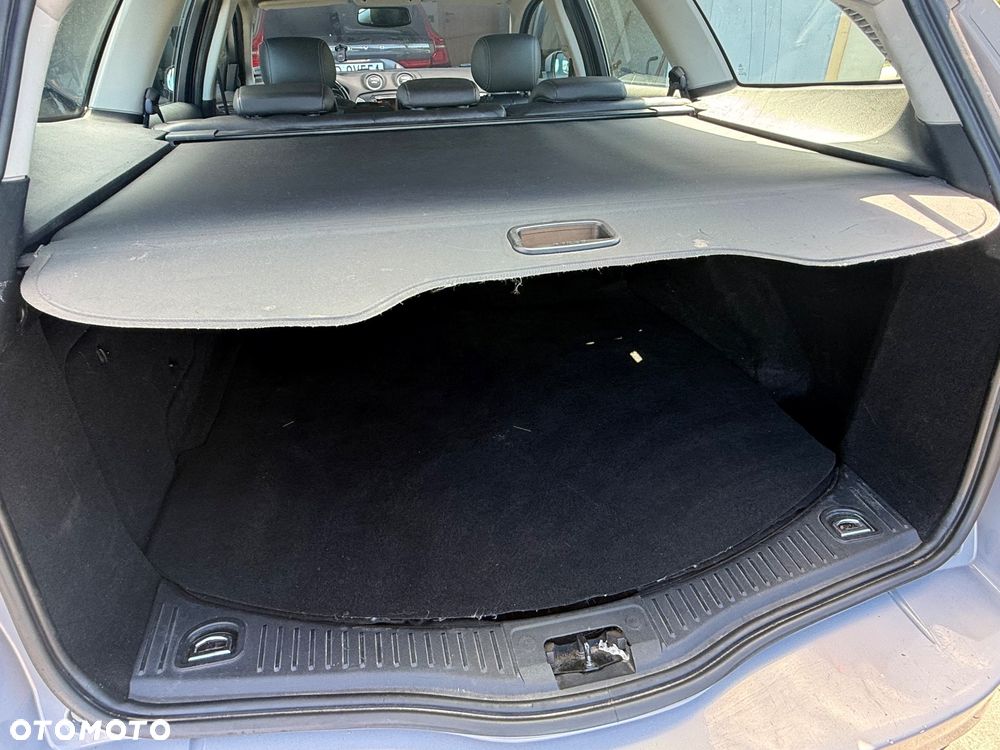 Ford Mondeo - 22