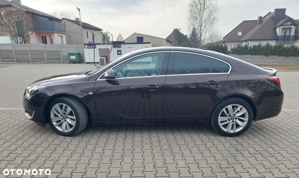 Opel Insignia 1.6 T Executive - 4