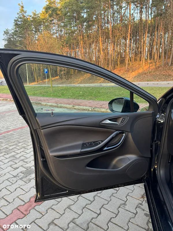 Opel Astra 1.4 Turbo Start/Stop Dynamic - 26