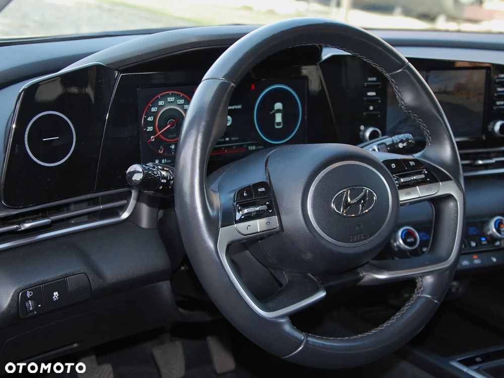 Hyundai Elantra 1.6 Smart - 23