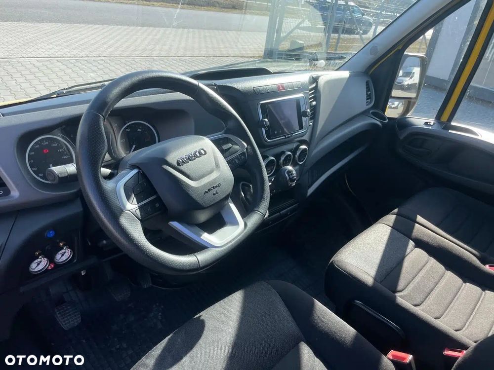 Iveco Daily 35S18 3.0 180KM Autolaweta Salon PL tempomat hak 3,5t LED - 9