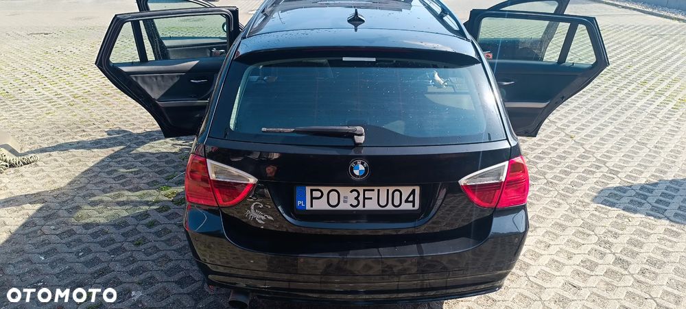BMW Seria 3 320d - 2