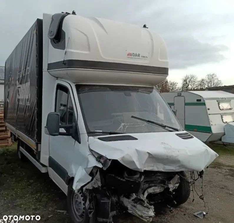 Mercedes-Benz Sprinter - 1