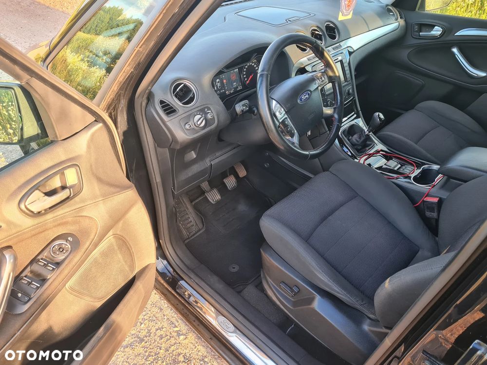 Ford Galaxy 2.0 TDCi Titanium - 16