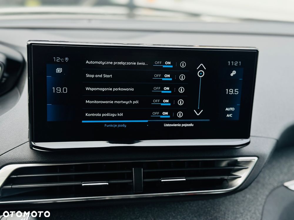 Peugeot 3008 BlueHDi 130 Stop & Start EAT8 Allure Business-Paket - 12
