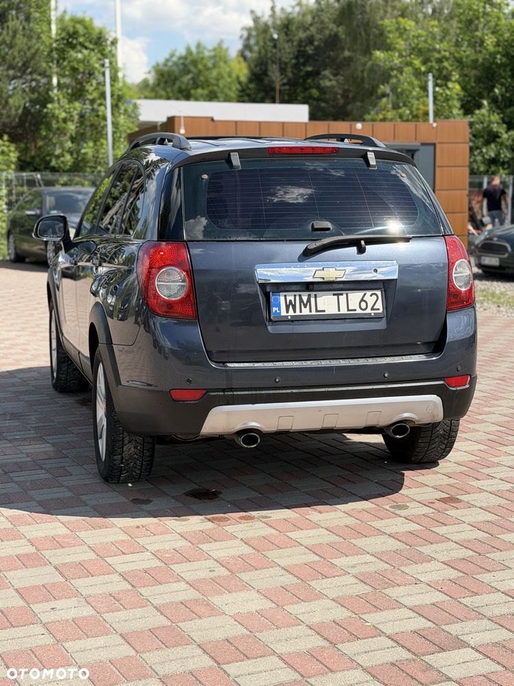 Chevrolet Captiva - 4