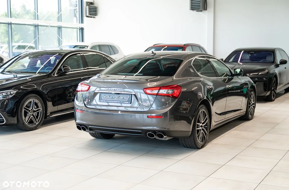 Maserati Ghibli S Q4 - 11