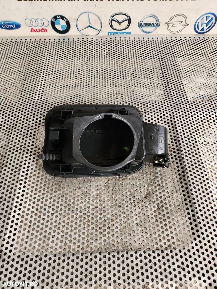 Usa Usita Capac Rezervor Bmw Seria 7 F01 F02 F03 F04 Dezmembrez Bmw Seria 7 F01 F02 F03 F04 - 2