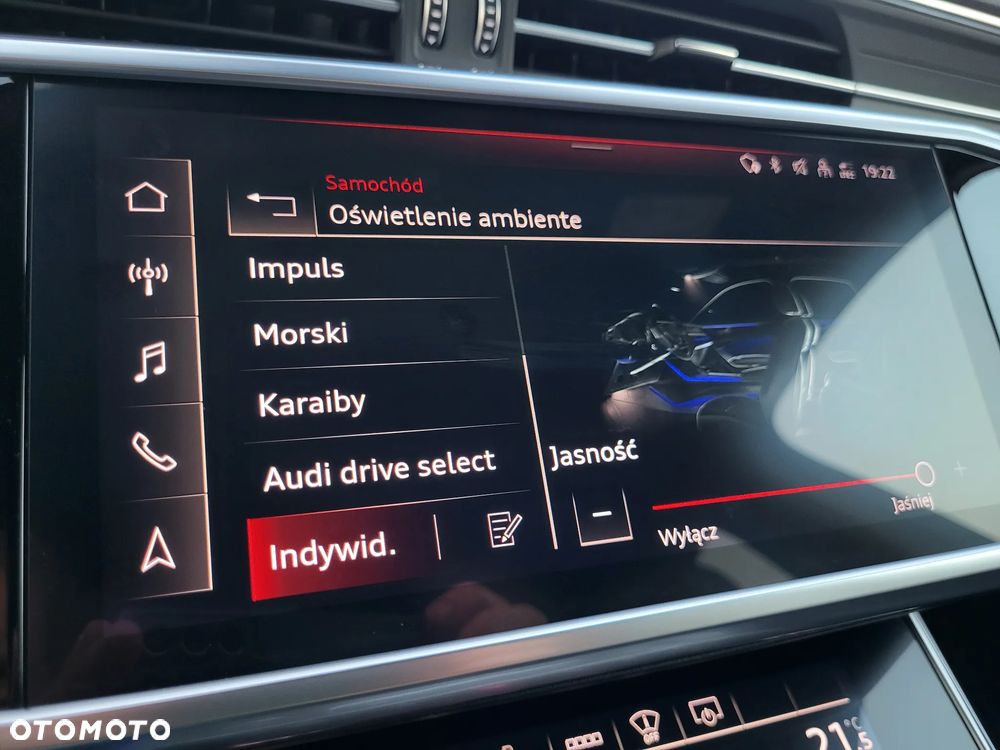 Audi A6 Avant 40 TDI quattro S tronic S line - 27