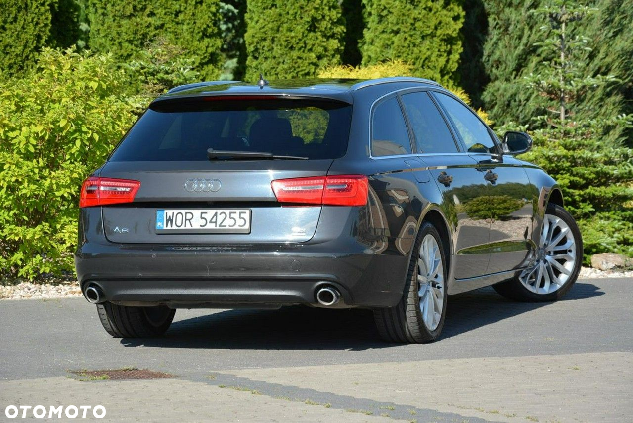 Audi A6 Avant 3.0 TDI DPF clean diesel quattro S tronic - 14