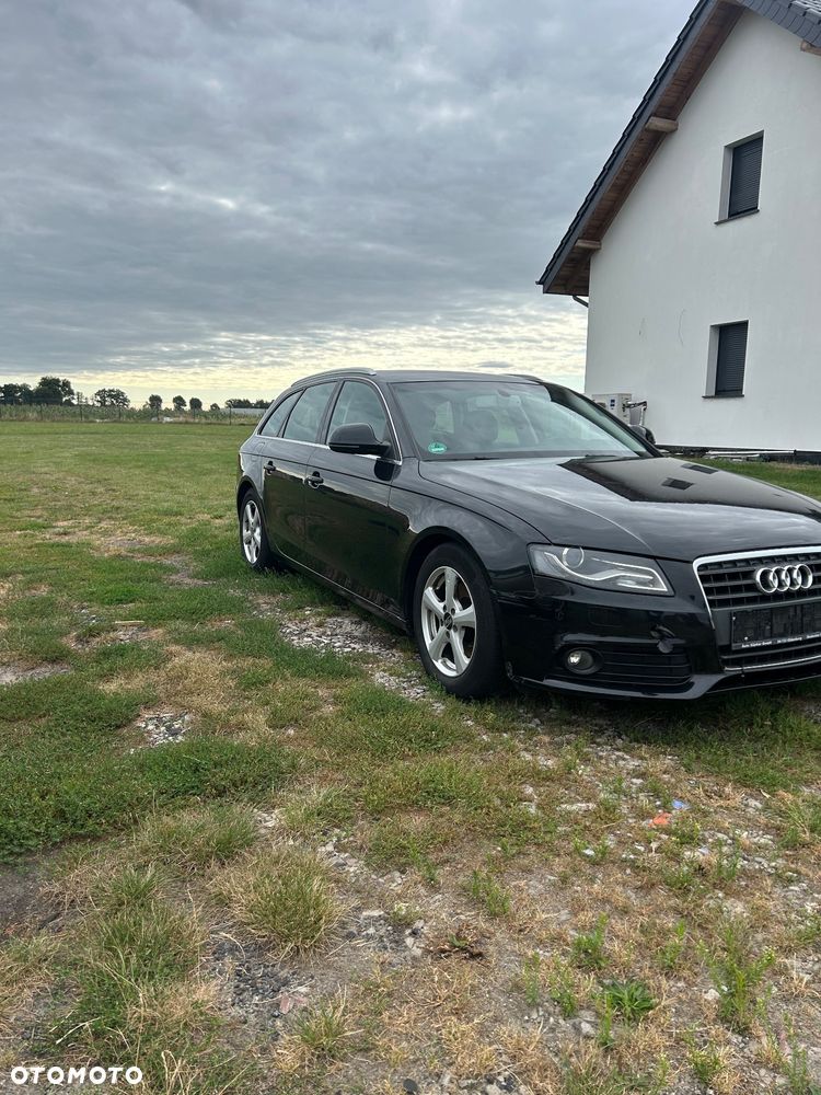 Audi A4 - 4