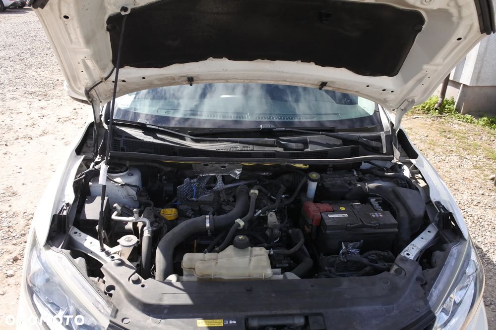 Nissan Pulsar 1.2 DIG-T Tekna EU6 - 27