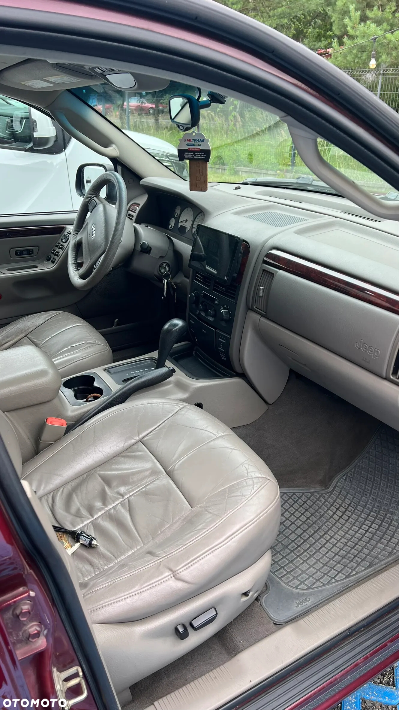 Jeep Grand Cherokee 4.7 Limited - 15