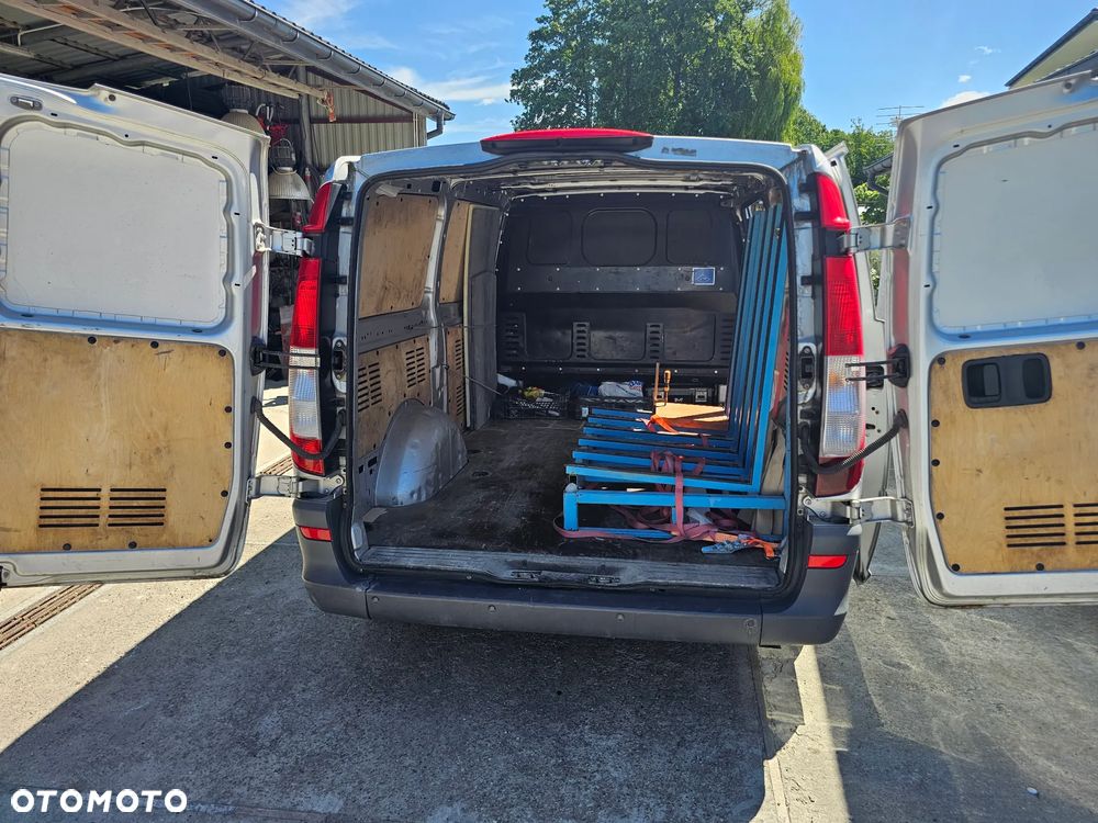 Mercedes-Benz VITO - 12
