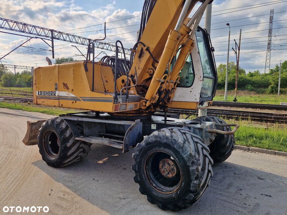 Liebherr 904 - 3
