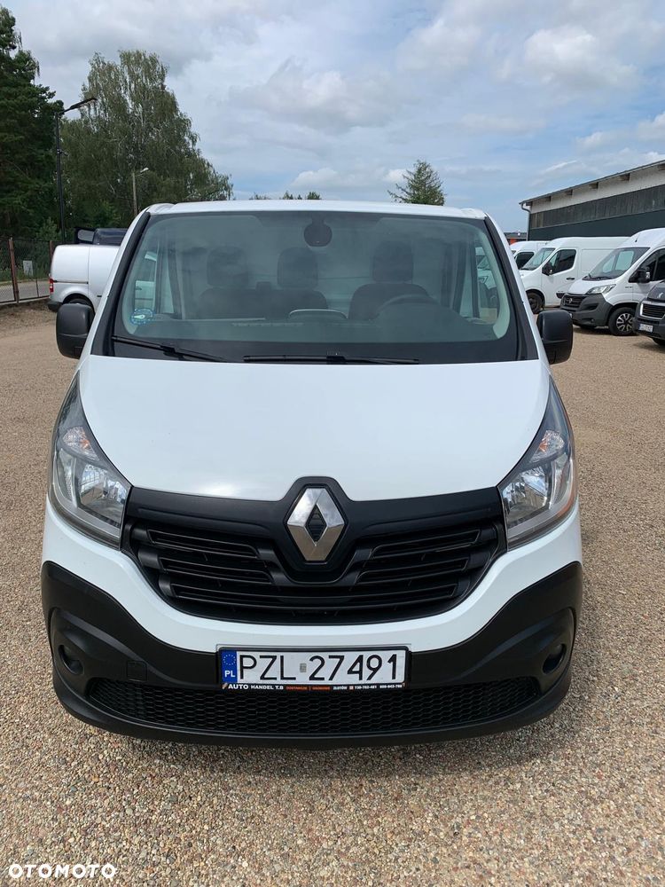 Renault Trafic - 2