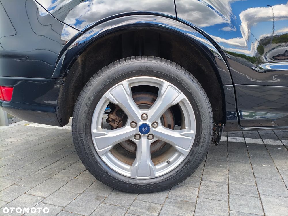Ford Kuga 2.0 TDCi AWD Titanium - 39