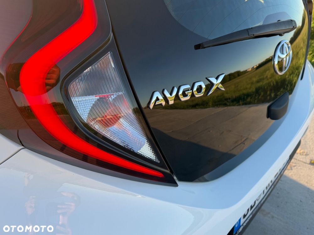 Toyota Aygo X Limited - 16