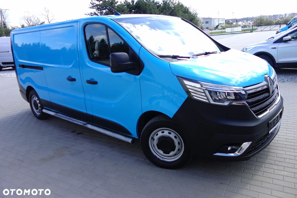 Renault Trafic Automat 2.0 DCI 150 KM Long Klima Kamera - 24