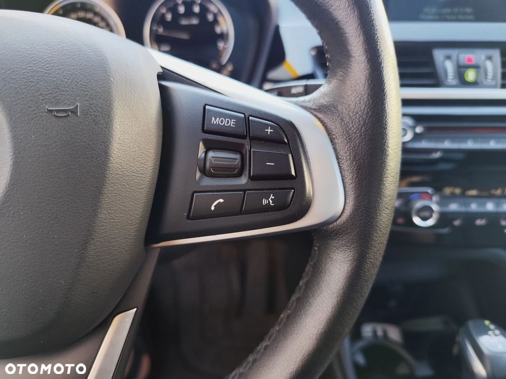 BMW X1 xDrive25i xLine sport - 15