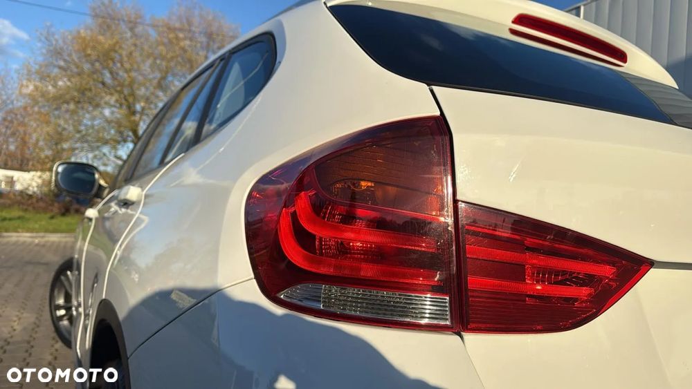 BMW X1 xDrive18d Sport Line - 4