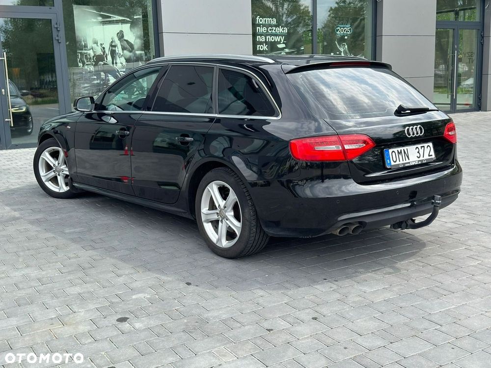 Audi A4 Avant - 16