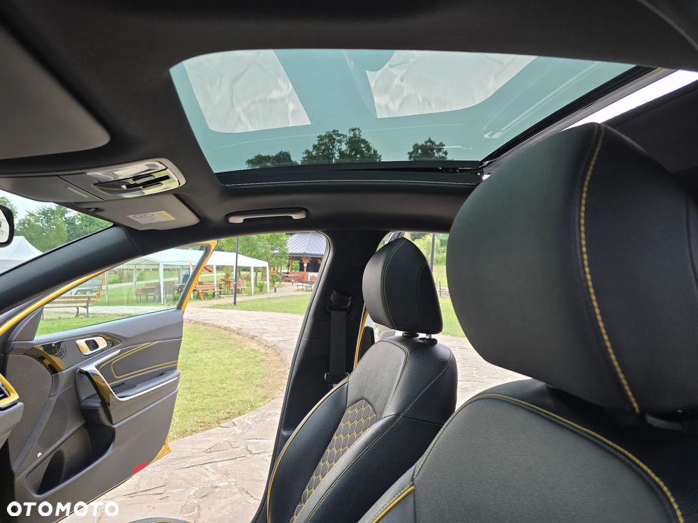 Kia XCeed 1.5 T-GDI OPF DCT7 PLATINUM EDITION - 30