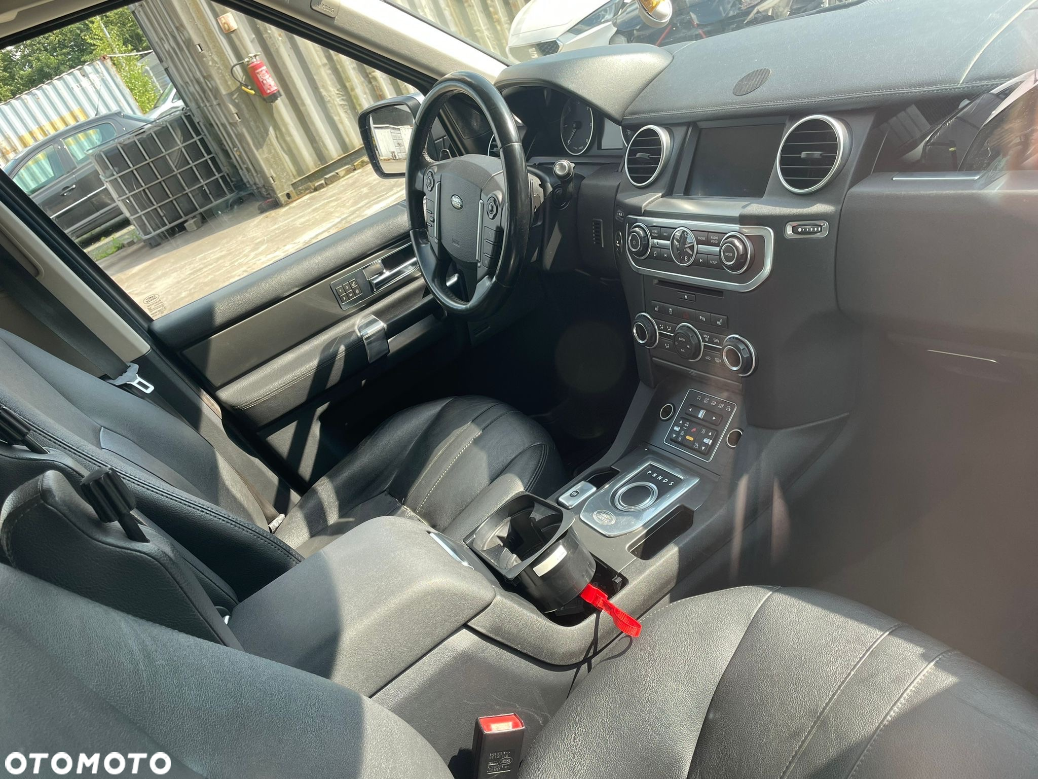 Land Rover Discovery IV 3.0SD V6 HSE - 2