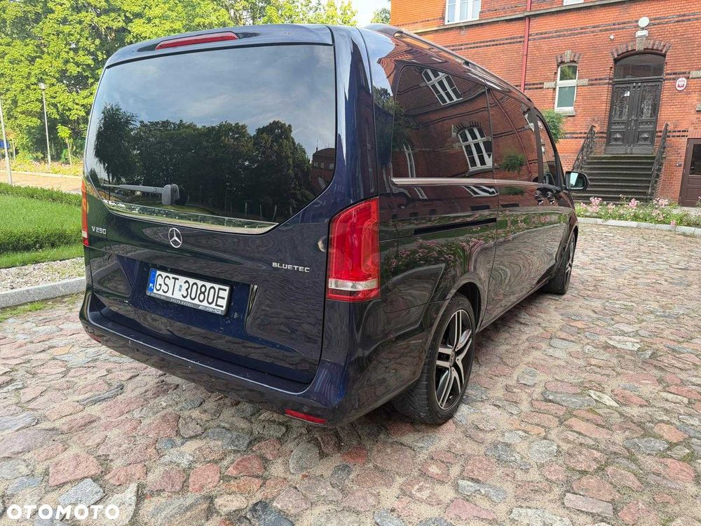 Mercedes-Benz Klasa V - 4