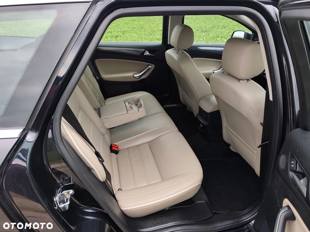 Ford Mondeo 2.0 TDCi Titanium - 24