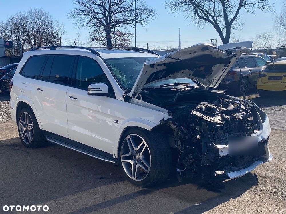 Mercedes-Benz GLS - 8