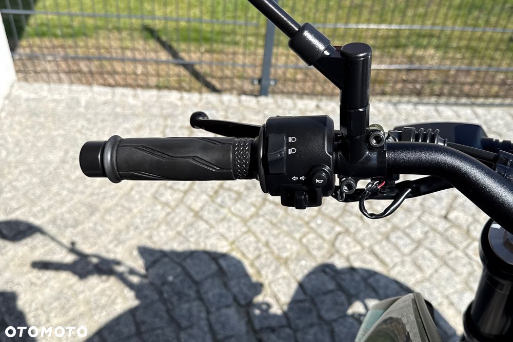Yamaha MT - 14