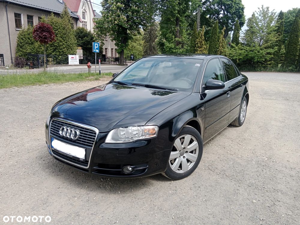 Audi A4 - 1