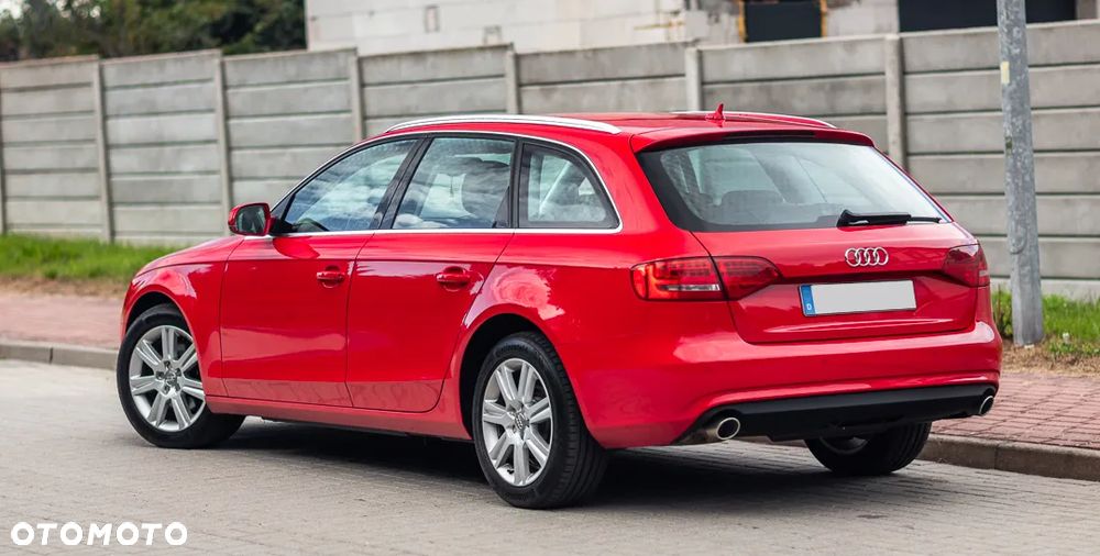 Audi A4 Avant - 15
