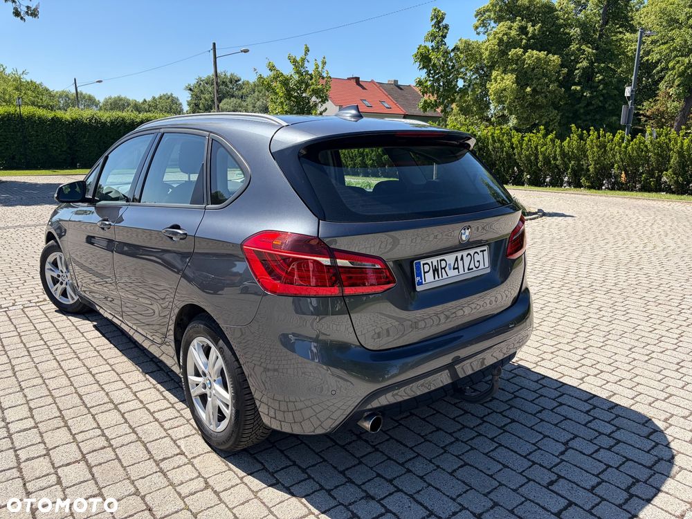 BMW Seria 2 218i Advantage - 4