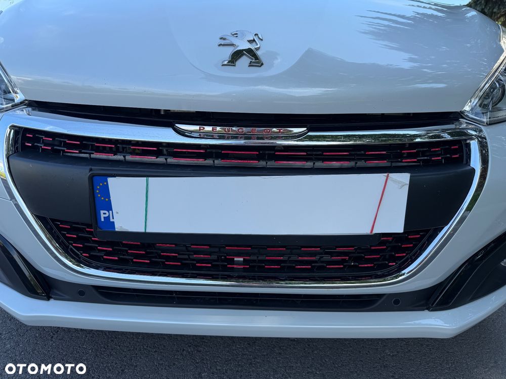 Peugeot 208 - 3