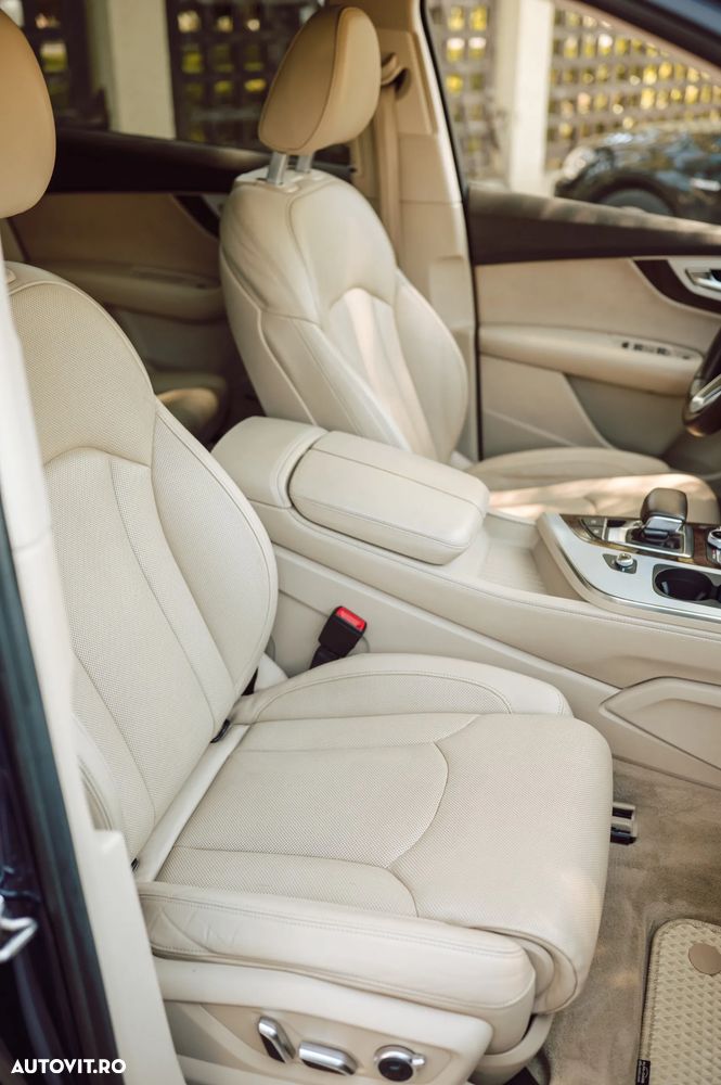 Audi Q7 3.0 TDI Quattro Tiptronic - 12