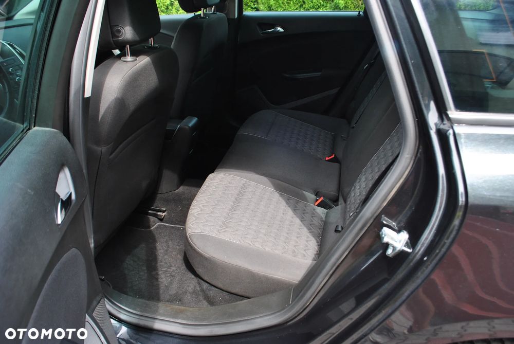 Opel Astra 1.4 Turbo Sports Tourer Exklusiv - 20
