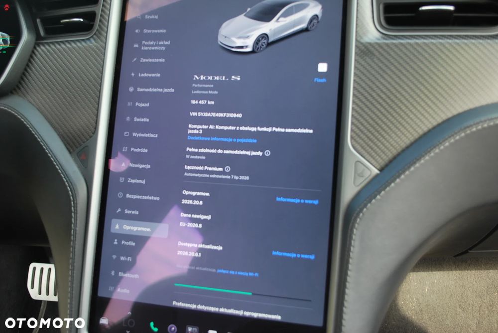 Tesla Model S - 37
