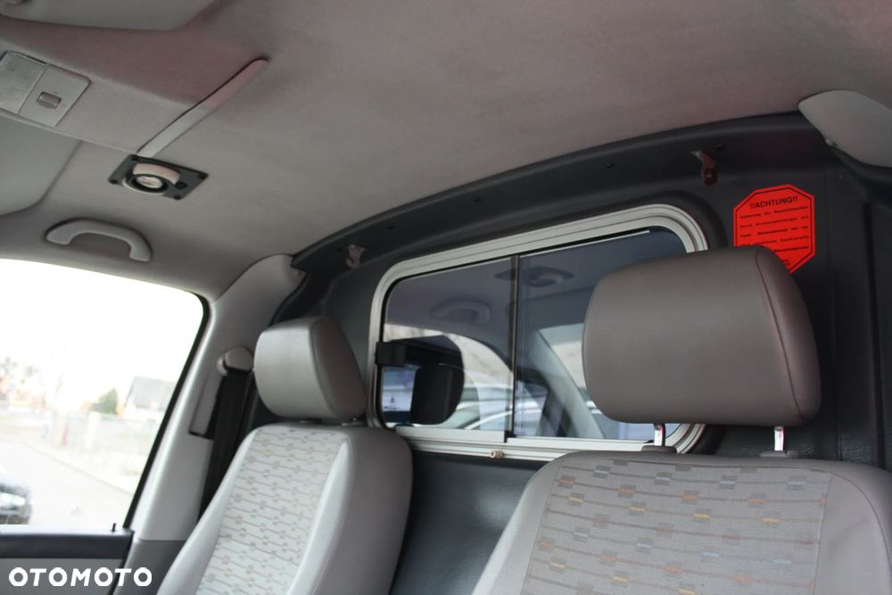 Volkswagen Transporter T5 LIFT - 17