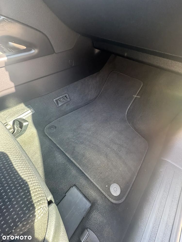 Audi A3 2.0 TDI Ambiente - 25