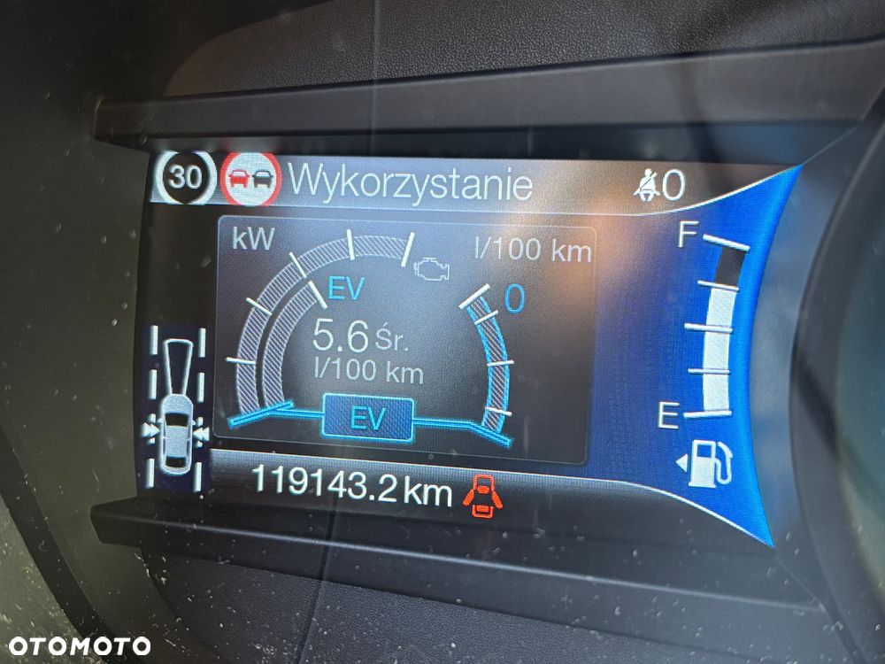 Ford Mondeo 2.0 Hybrid Titanium - 17