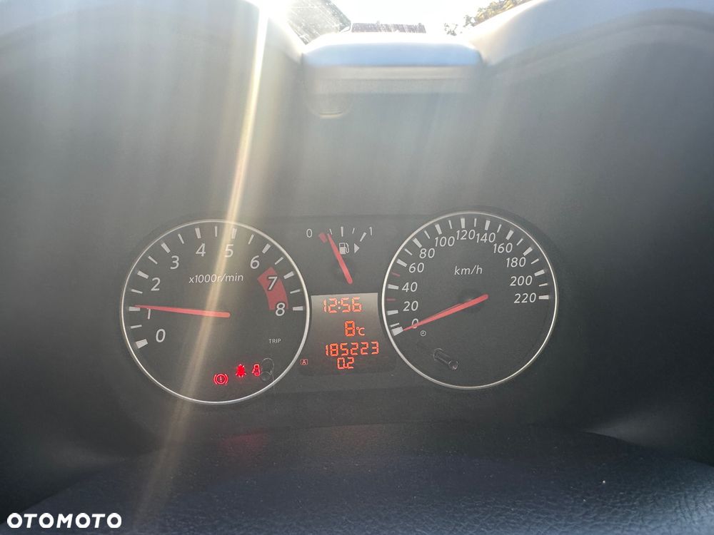 Nissan Note - 8