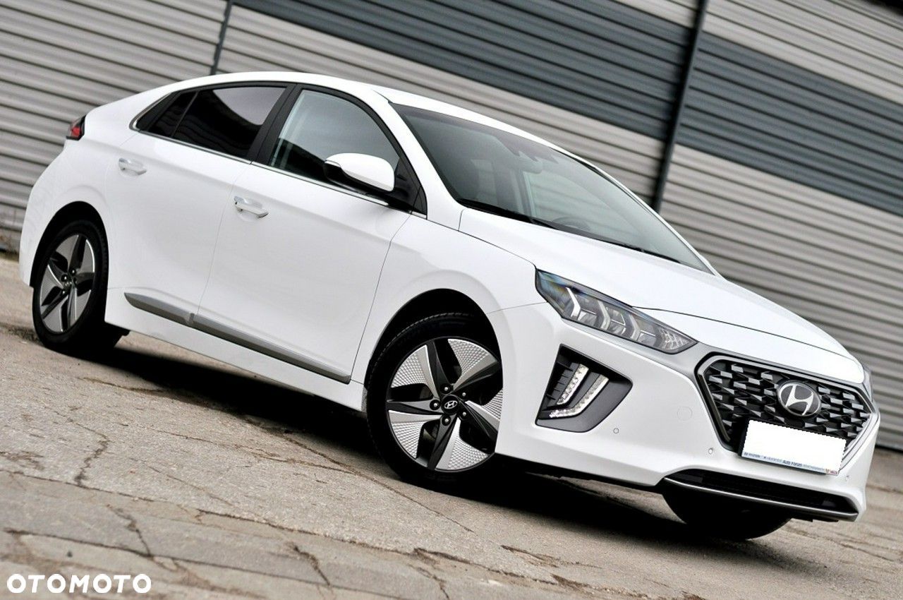 Hyundai IONIQ hybrid Premium - 1