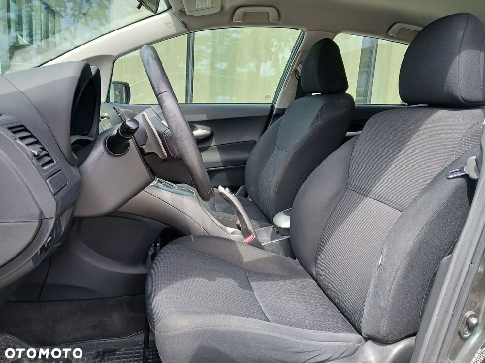 Toyota Auris 1.6 VVT-i Luna MM - 6
