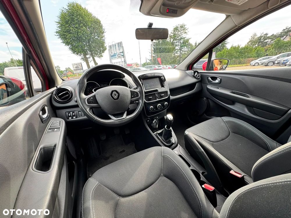 Renault Clio - 21