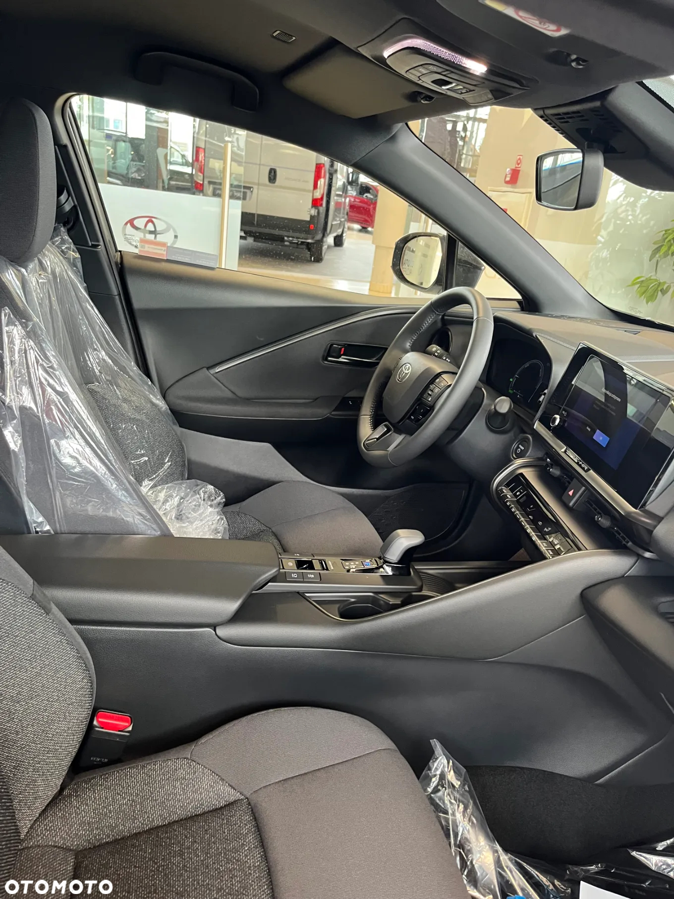 Toyota C-HR 1.8 Hybrid Comfort - 18
