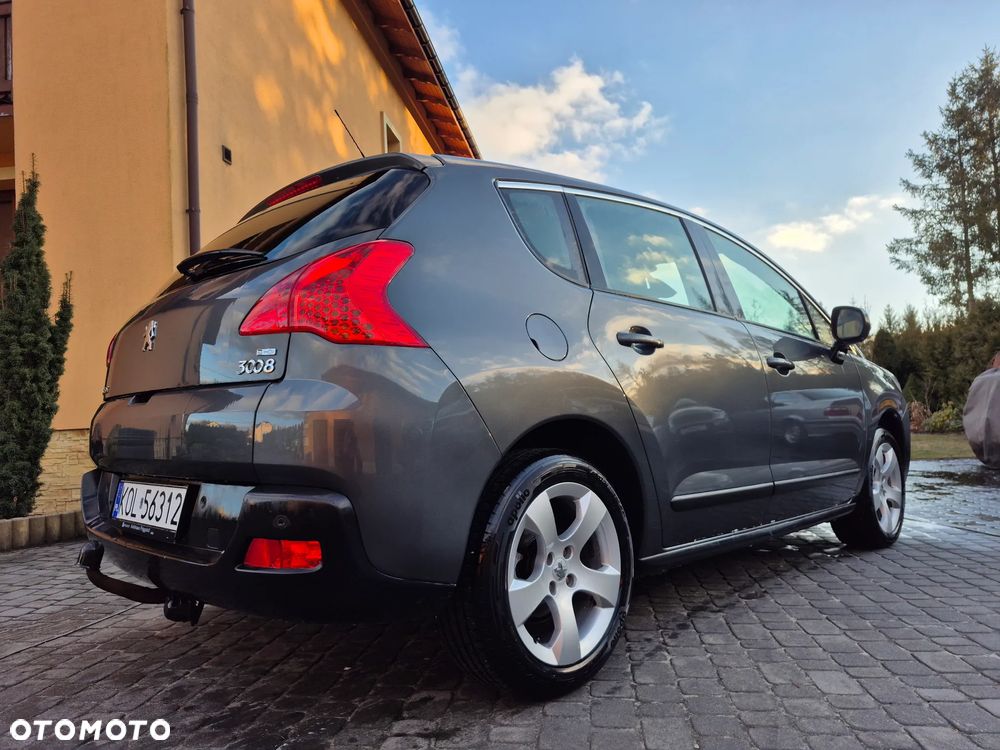 Peugeot 3008 1.6 HDi Premium - 8