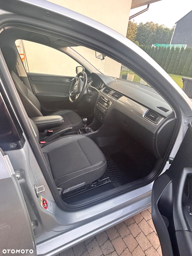 Skoda RAPID 1.6 TDI DPF Ambition - 13